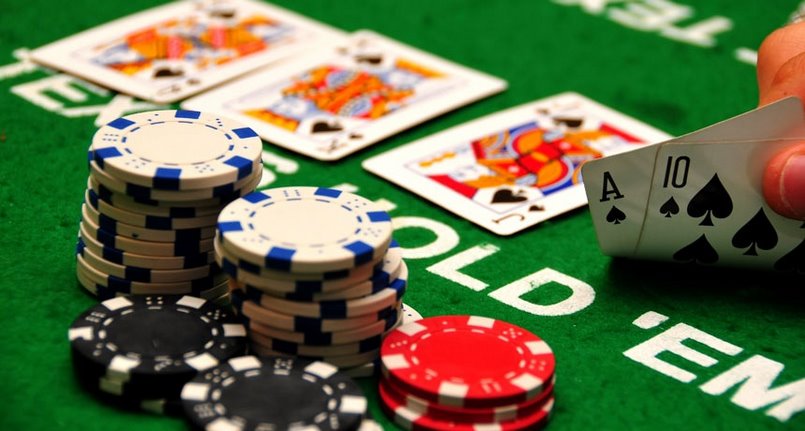 Ưu điểm nổi bật của chiến thuật Bluff trong Poker